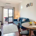 Apartamento Avenida - Sunny Apartment Over The Marina